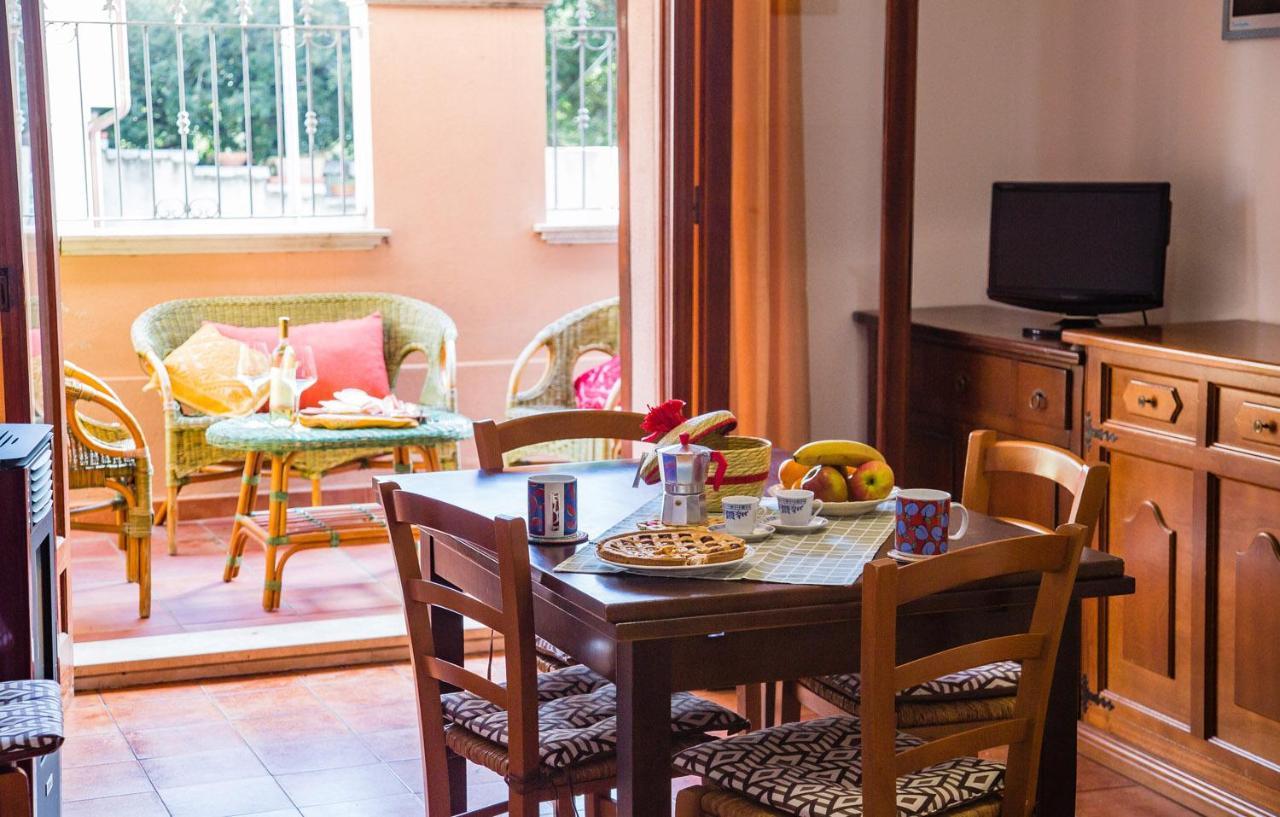 Casa Goletta Soggiorno Per 4 A 2 Minuti Dalla Spiaggia Iunq0334 Cala Gonone Εξωτερικό φωτογραφία